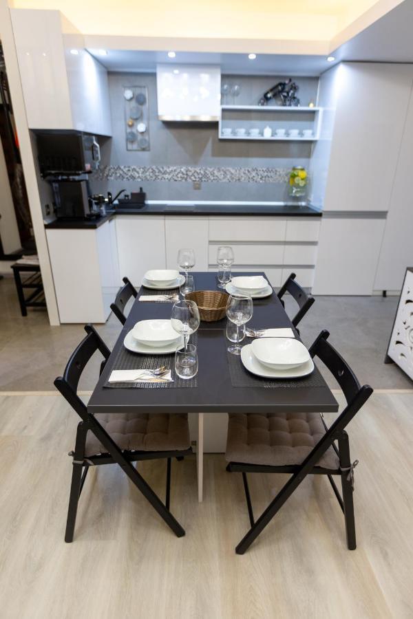 Hrodberht Ski Apartment Буштени Экстерьер фото